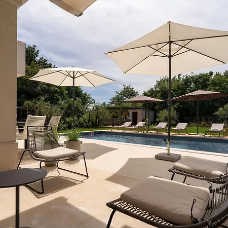 Fio By Seeadria Agency Villa