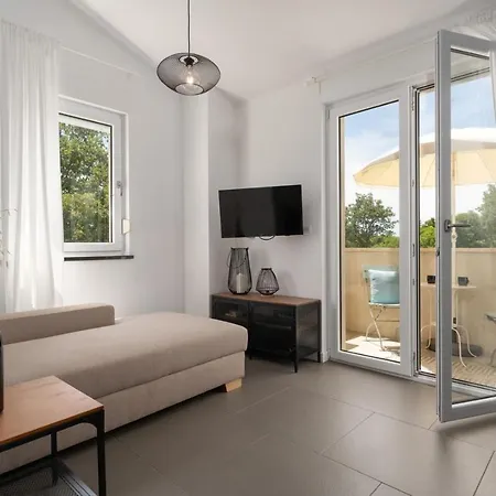 Fio By Seeadria Agency Villa